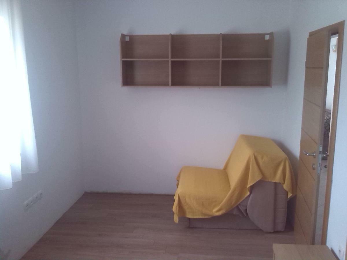 Apartmani Luna Novaglia Esterno foto