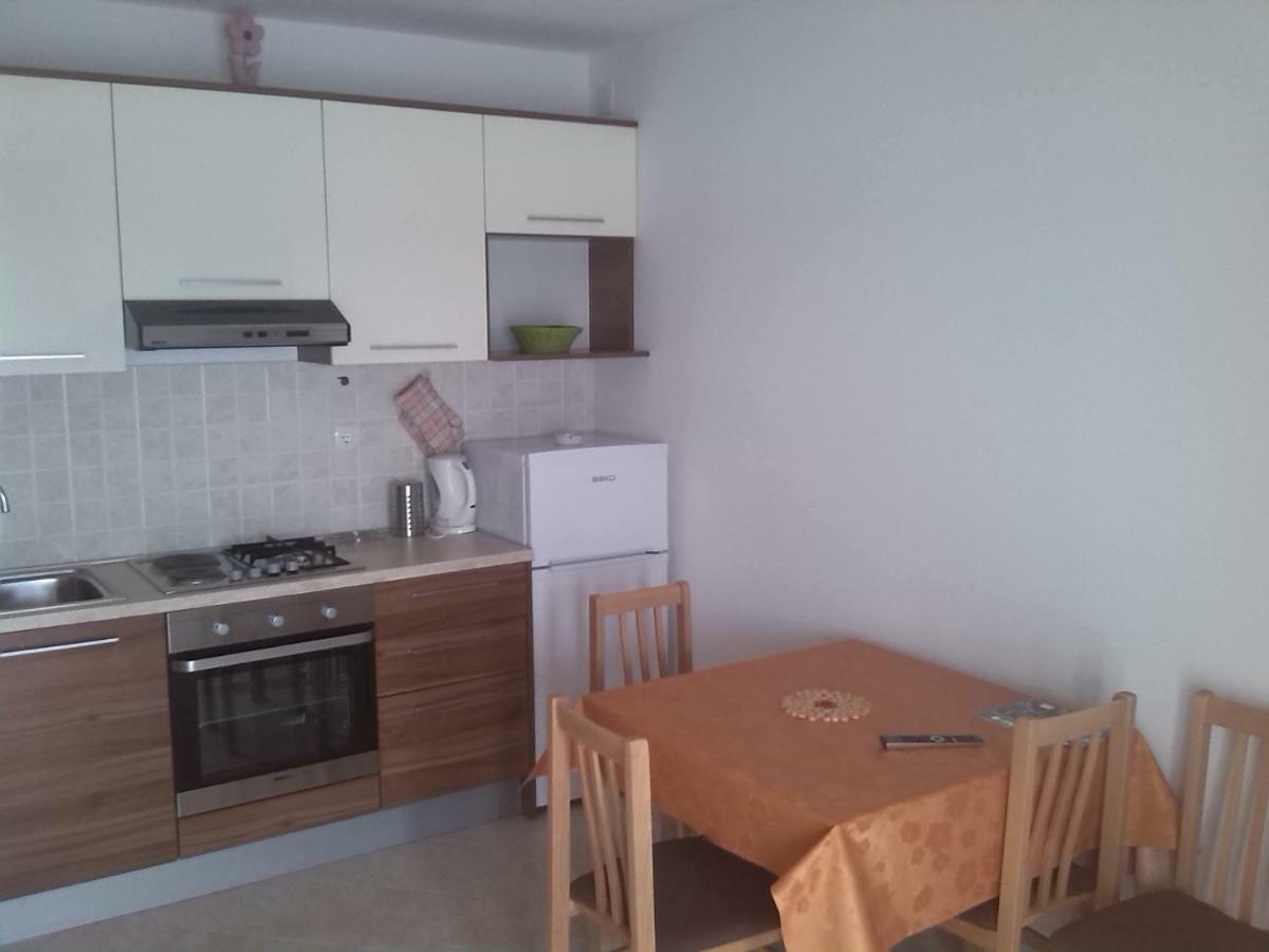Apartmani Luna Novaglia Esterno foto
