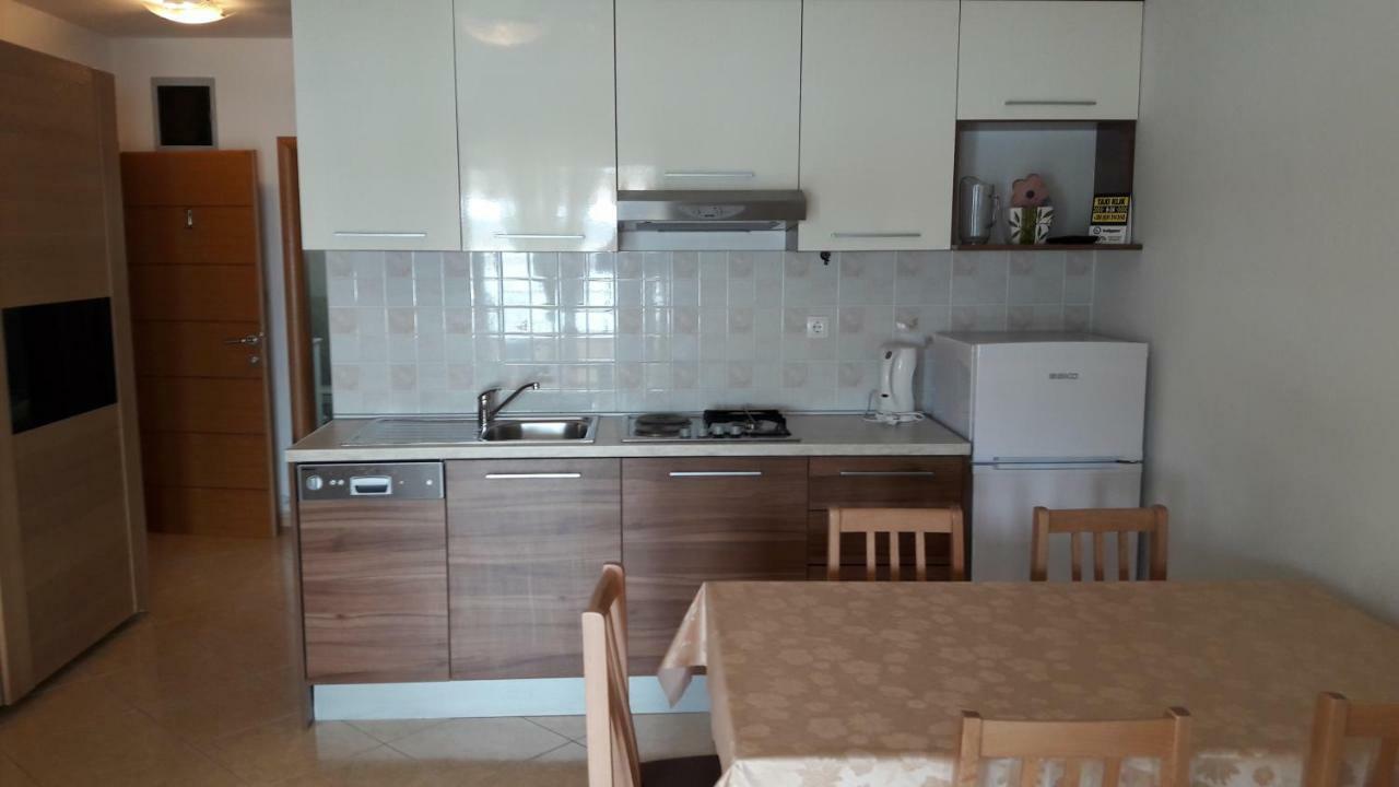 Apartmani Luna Novaglia Esterno foto