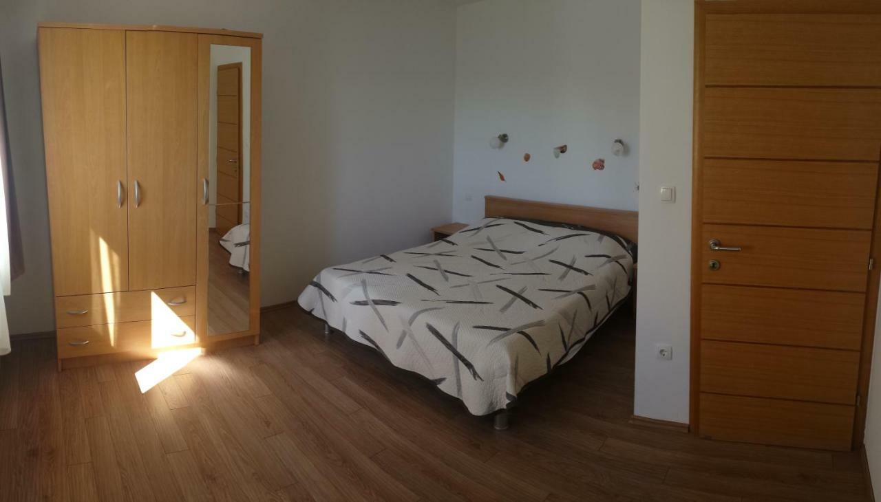 Apartmani Luna Novaglia Esterno foto